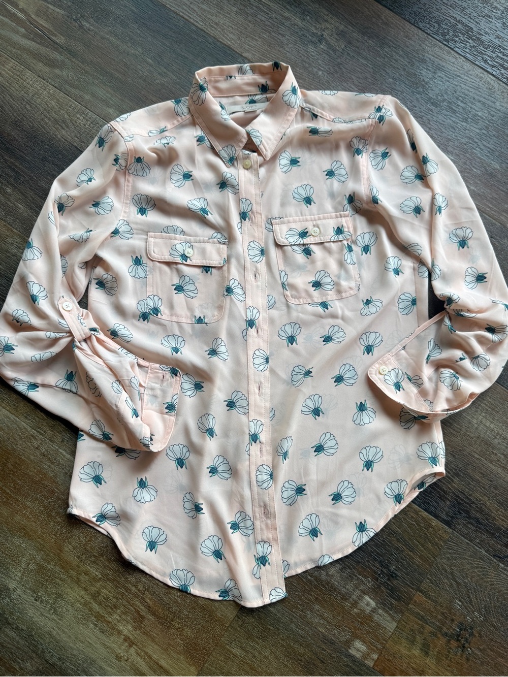 Loft Peach Light Pink Floral Lotus Roll Tab Sleeve Button Top Size Small